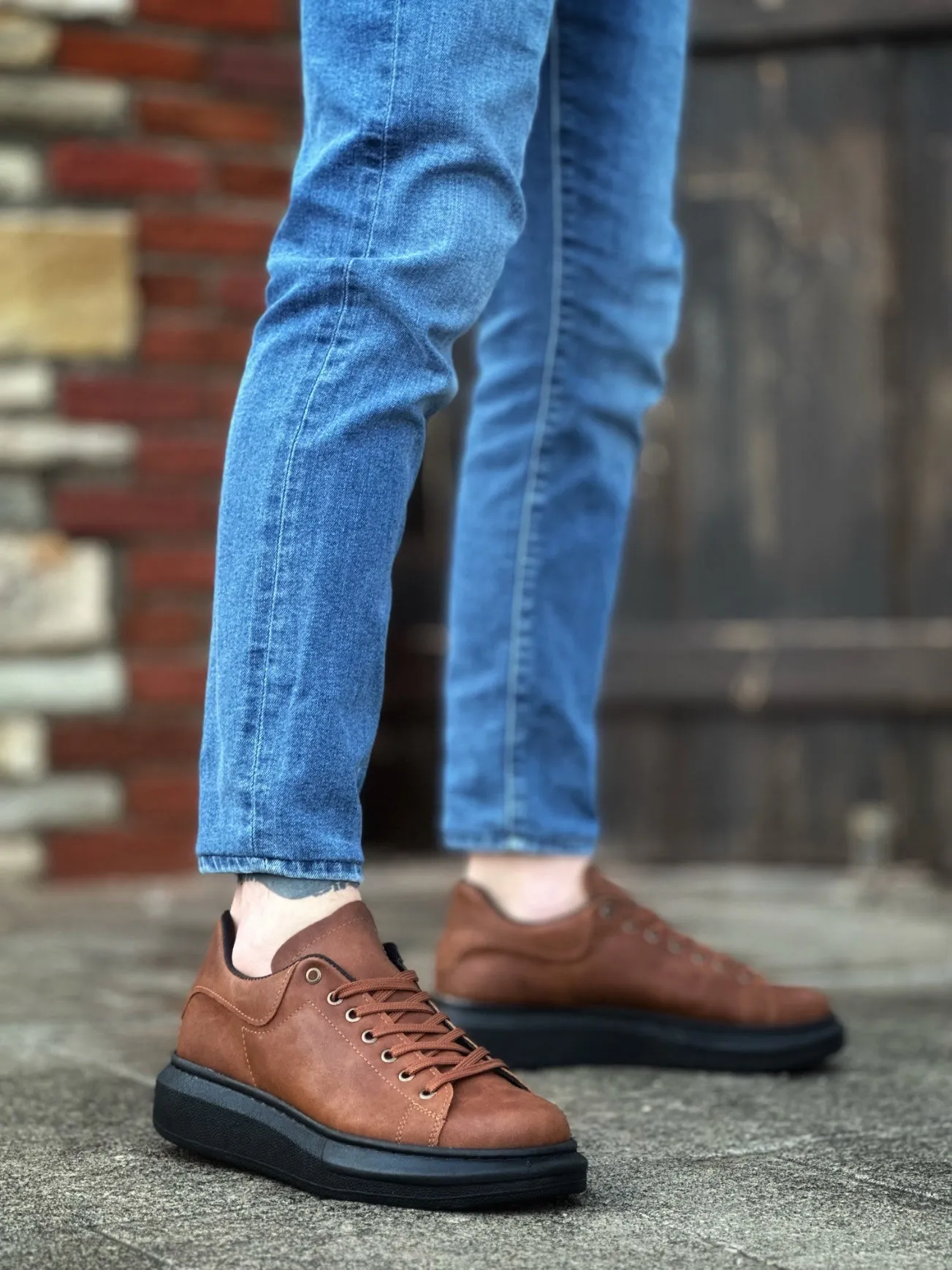 BA0547 BOA Thick High Sole Tan Black Laced Sports Men's Shoes