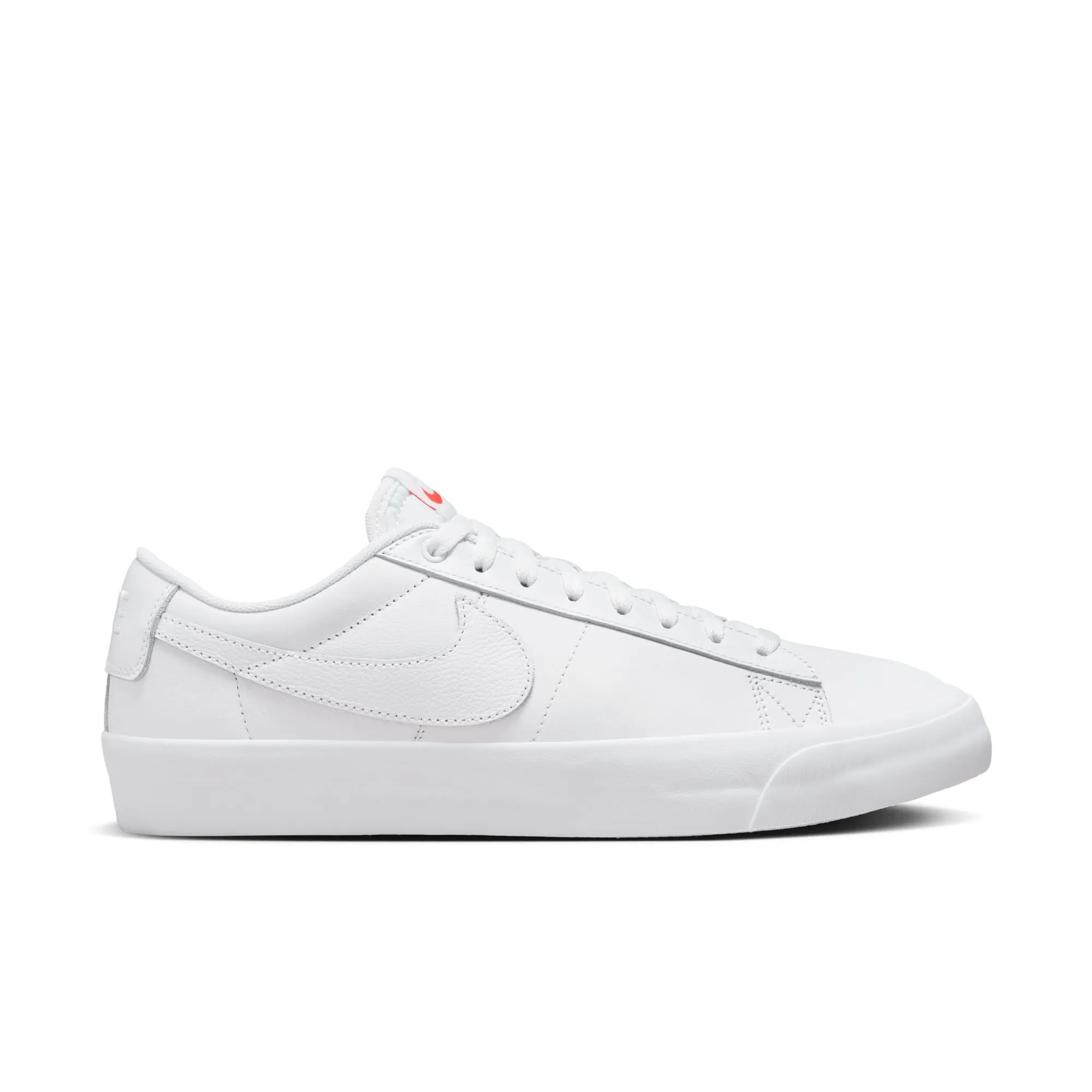 ZOOM BLAZER LOW PRO GT ISO