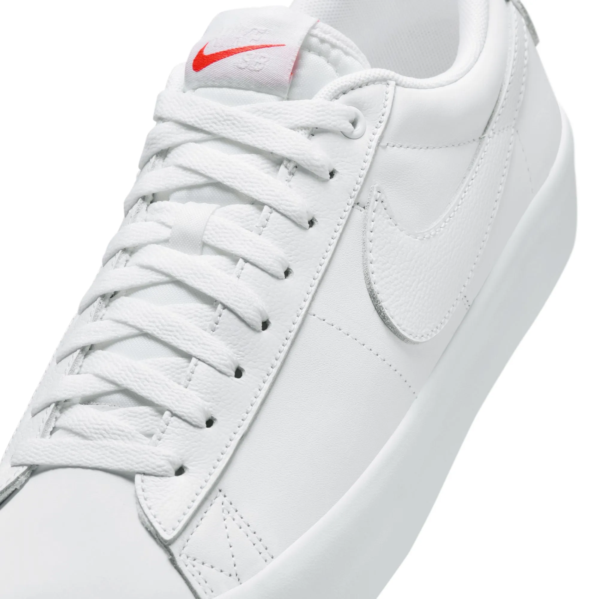ZOOM BLAZER LOW PRO GT ISO